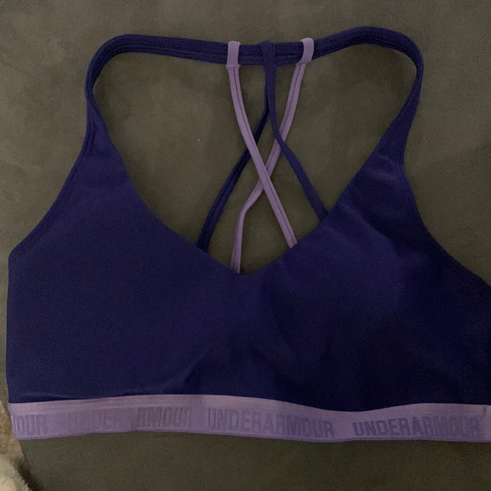 Under Armor Like-New Sports Bra